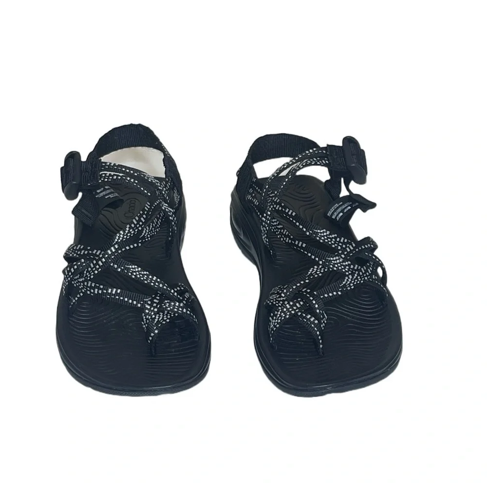 chaco black z volvx2 sandal